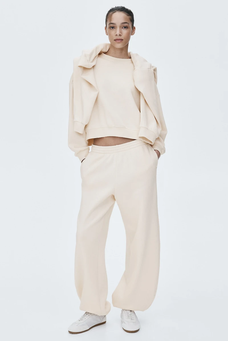 2-Piece Sweatshirt and Joggers Set