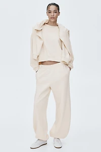 2-Piece Sweatshirt and Joggers Set