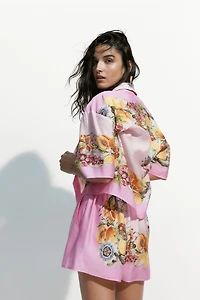 Short imprimé avec taille élastique