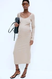 MAMA Ribbed Scoop-Neck Dress