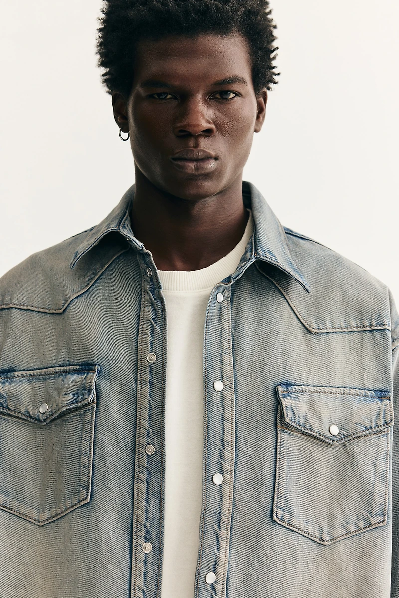 Oversized-Fit Denim Shirt