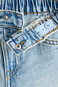 Loose Fit Jeans