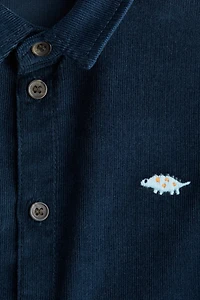 Chemise en velours côtelé avec motifs brodés