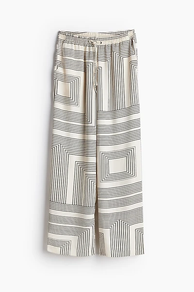 Wide-cut Pull-on Pants