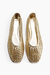 Straw Flats
