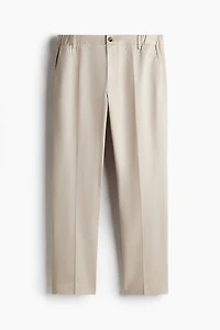 Pantalon court près du corps