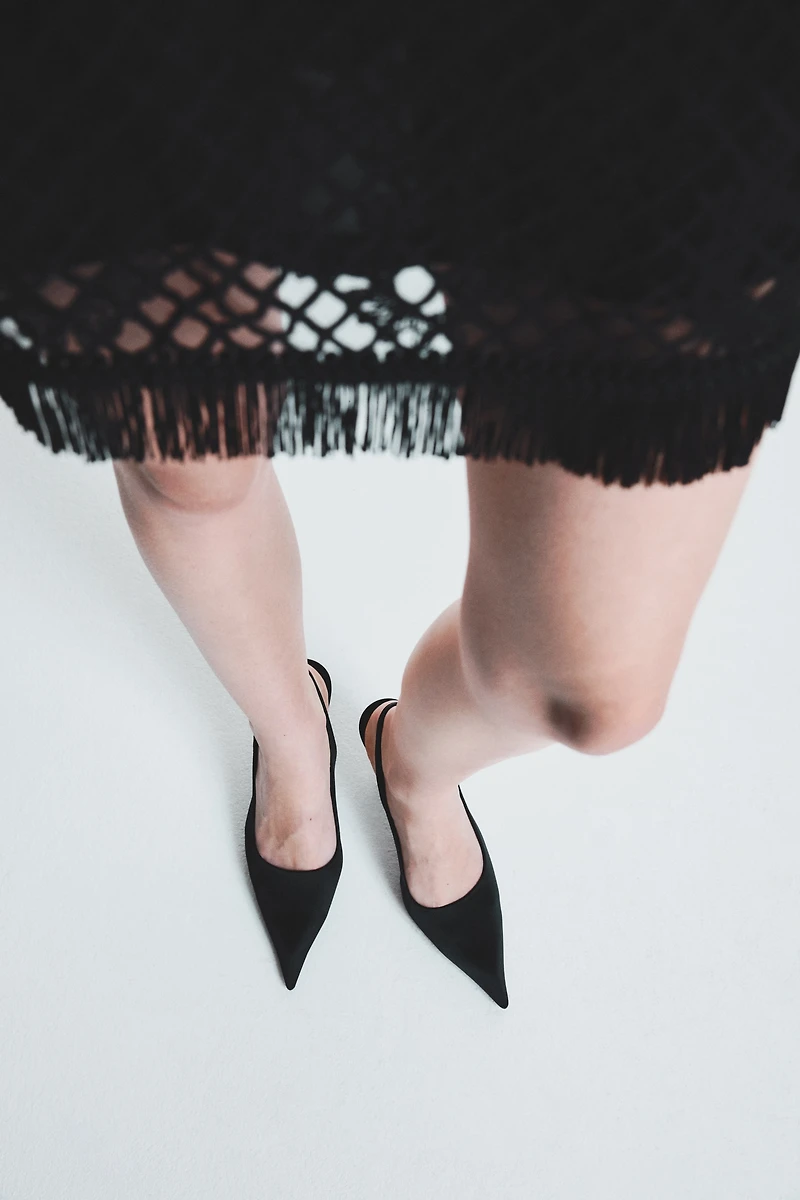 Escarpins à talon avec bride arrière