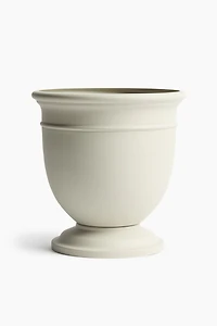 Grand pot de fleurs en métal