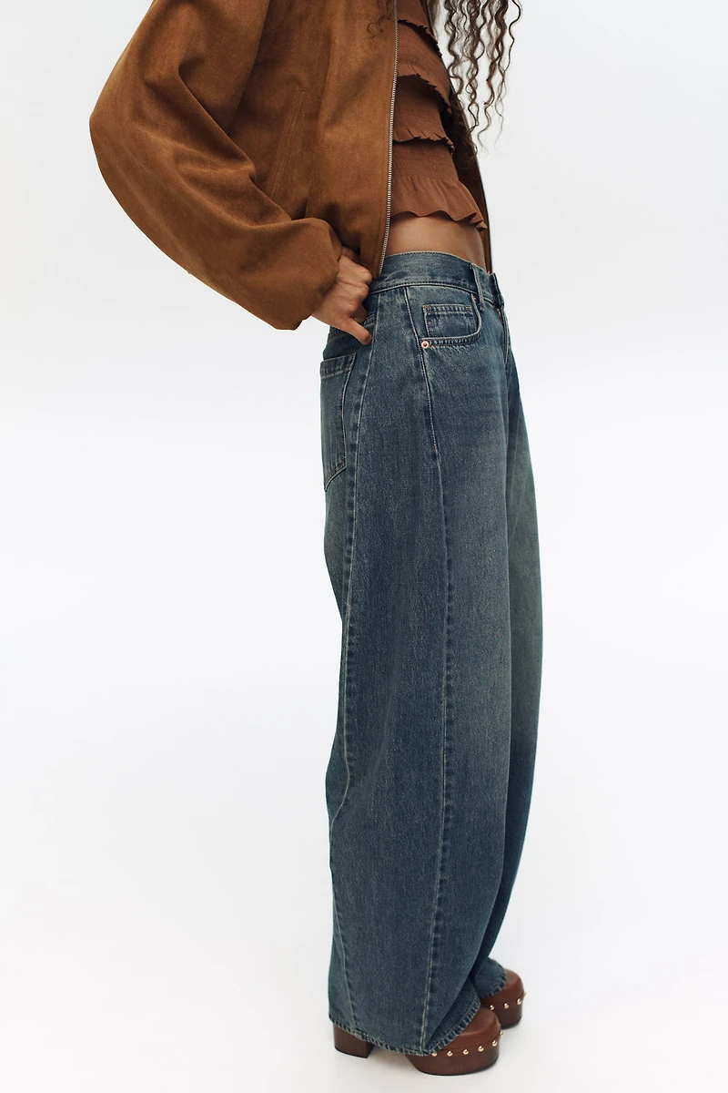 Barrel Regular Waist Jeans