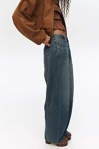Barrel Regular Waist Jeans