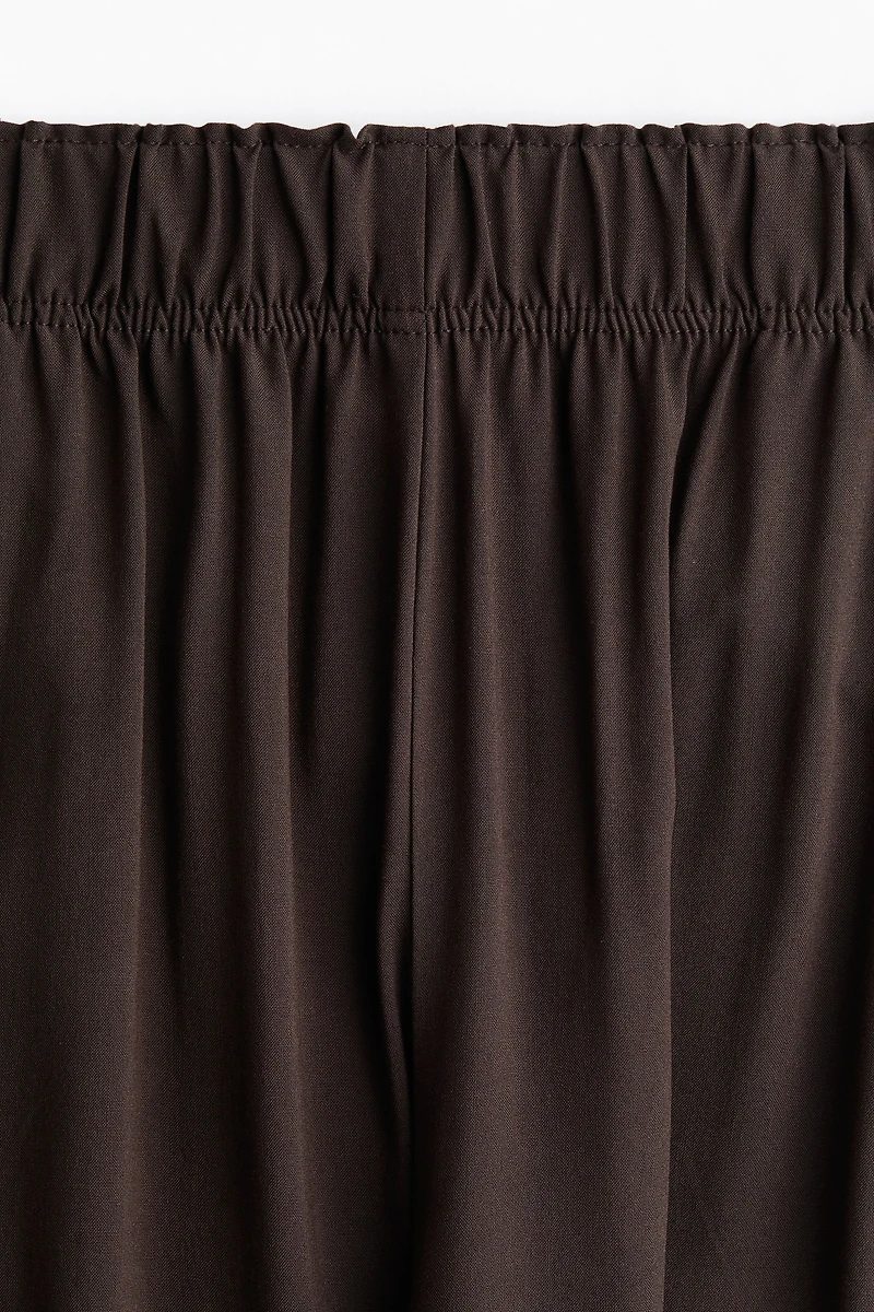 Crop Pull-on Pants