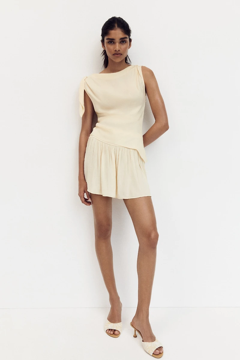 Asymmetric Tie-Detail Top