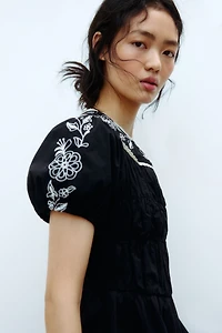 Embroidered poplin dress