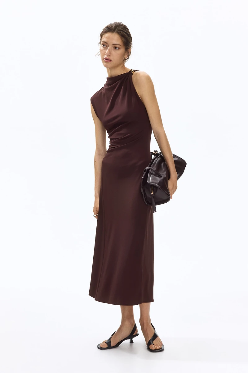 Robe en jersey avec détail drapé