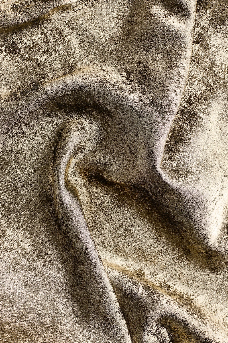 Robe à encolure bénitier