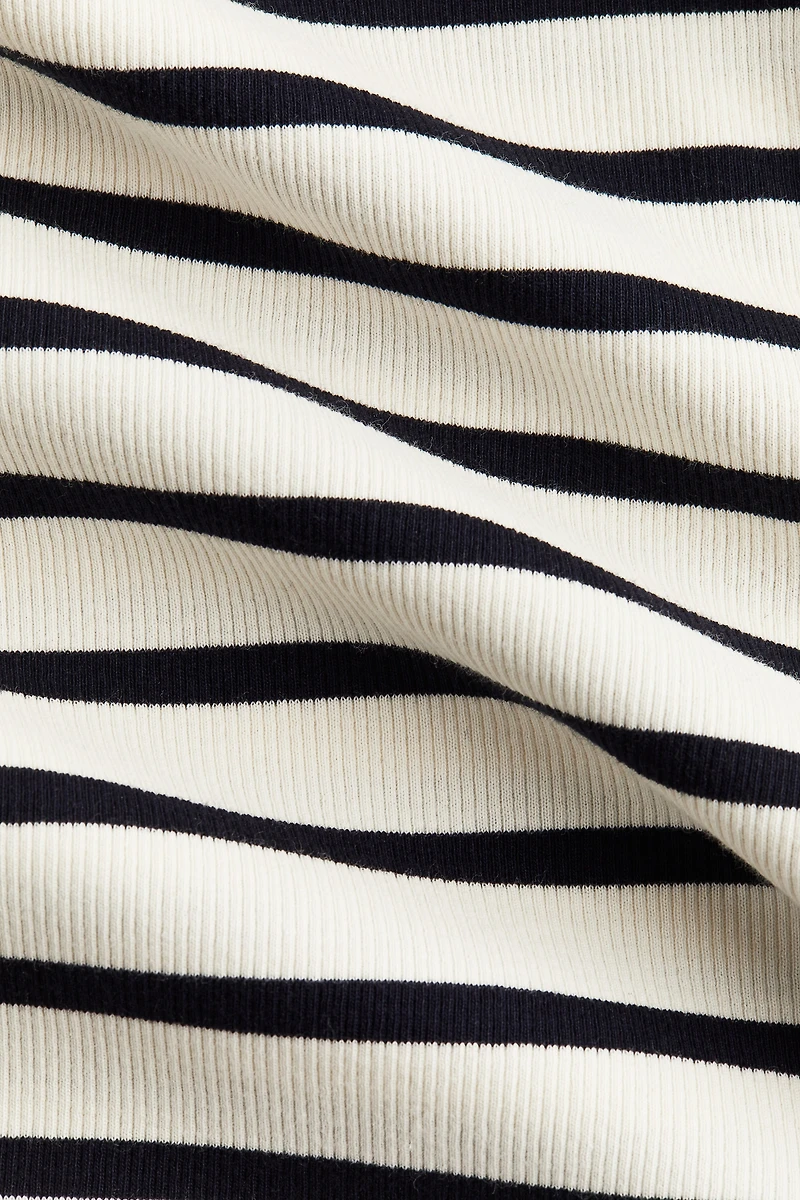 Robe midi côtelée