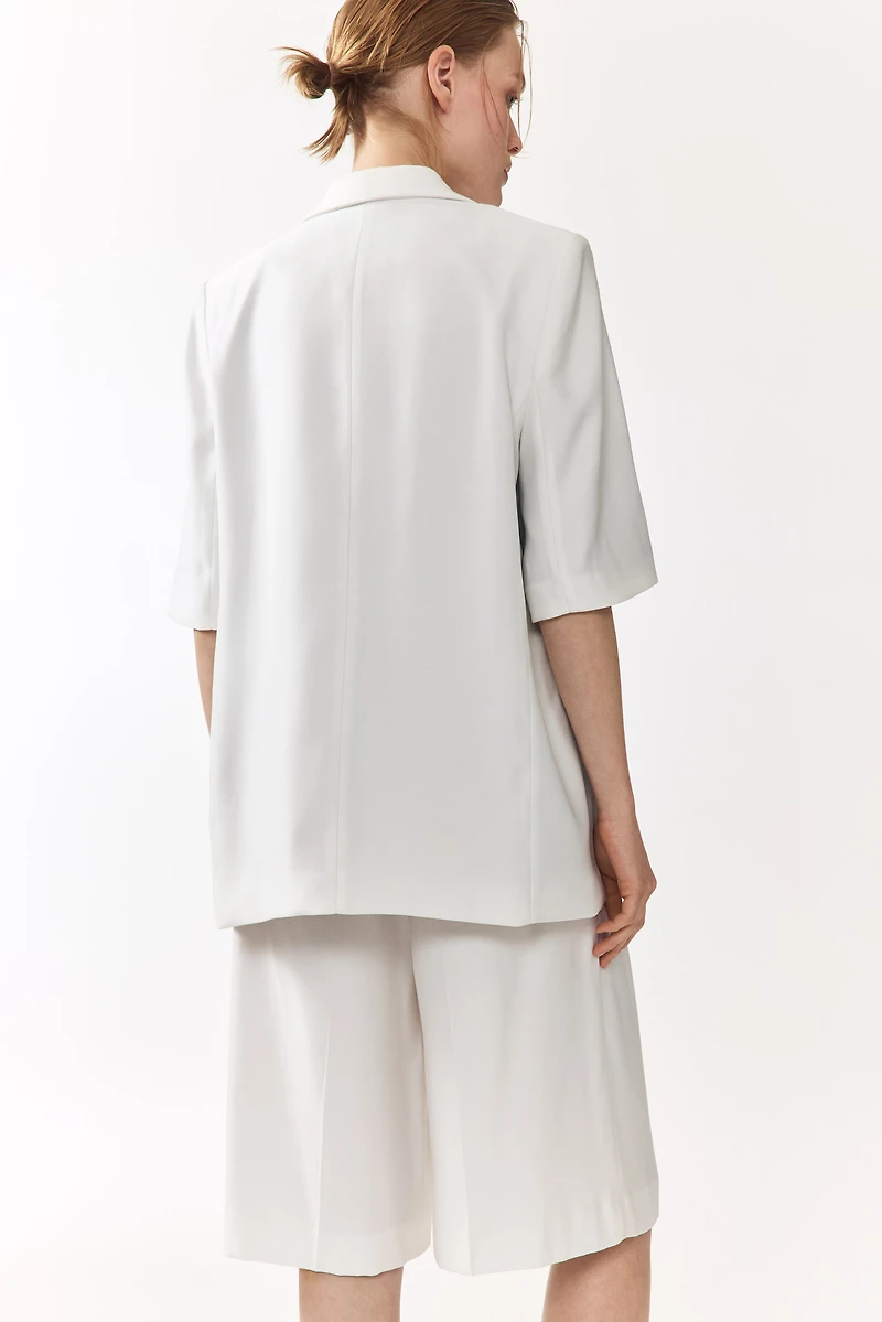 Short-Sleeved Jacket