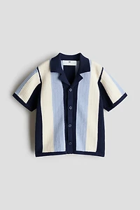 Chemise en fin tricot avec col cubain