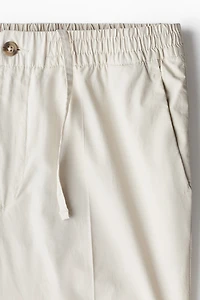 Pantalon court coupe classique en coton