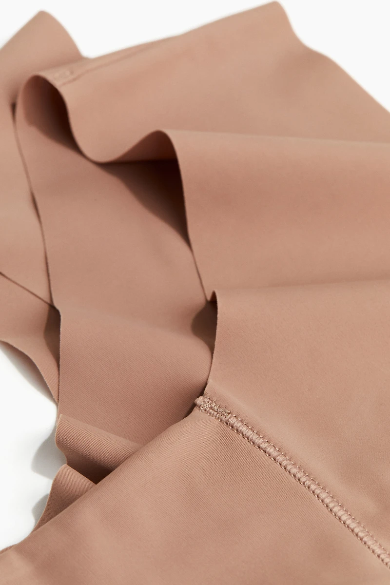 3-pack Invisible Cheeky Hipster Briefs