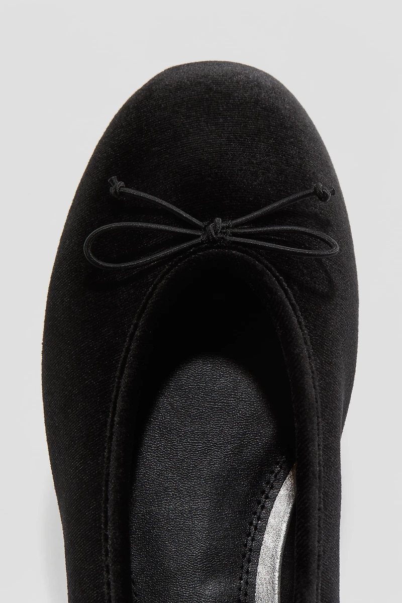 Bow-Detail Ballet Flats