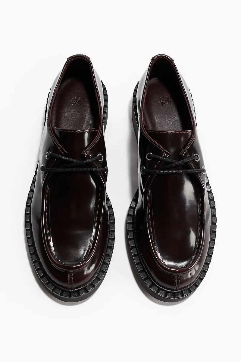 Chaussures à semelle épaisse