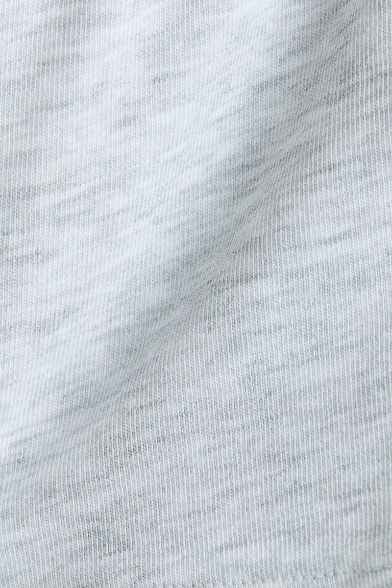 Short en molleton avec motif