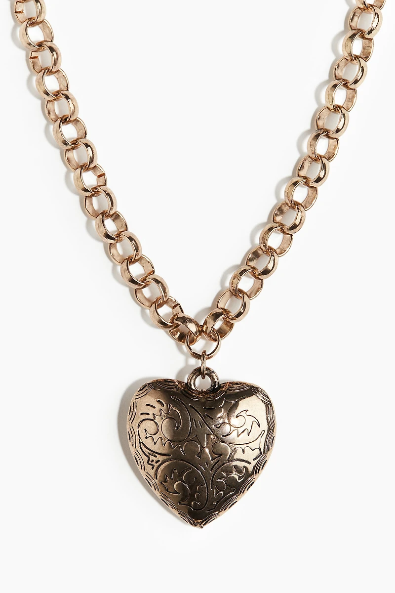 Heart-Pendant Chain Necklace