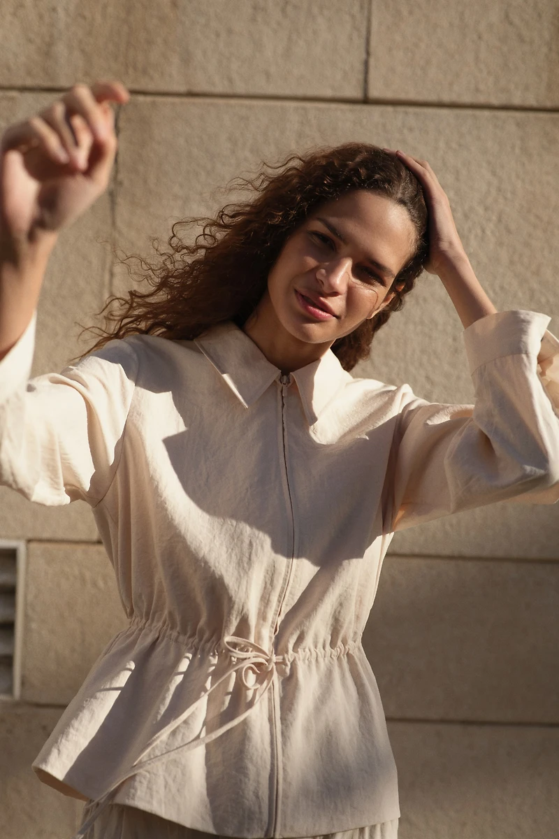 Peplum Shirt with Zipper