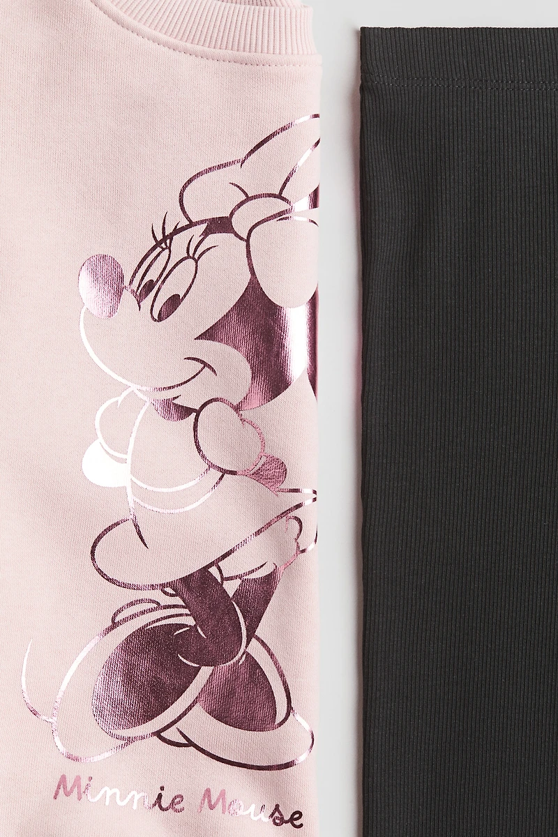 2-Piece Sweatshirt and Leggings Set