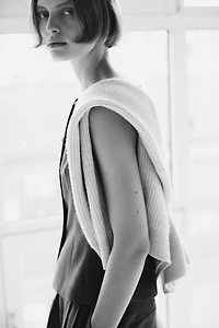 Gilet sans manches ajusté