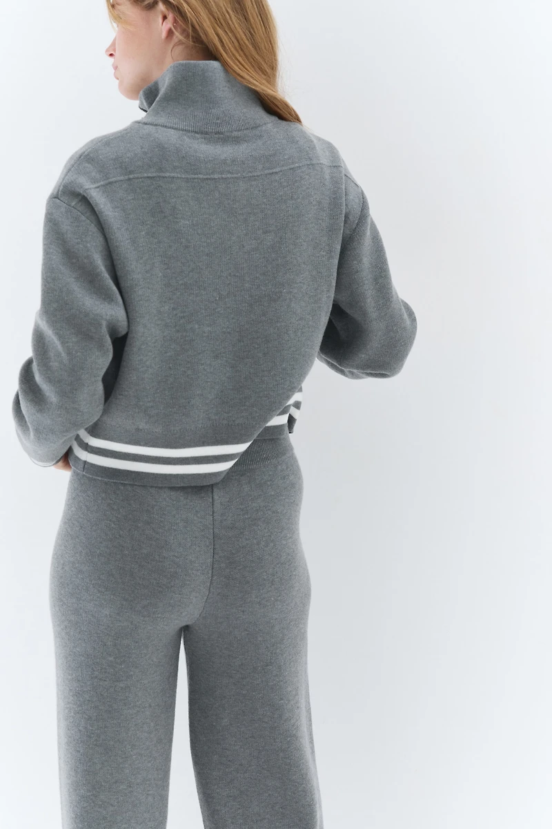 Cardigan with Zipper