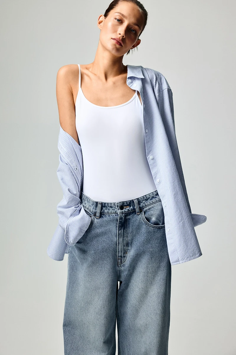 Haut en microfibre avec bretelles fines