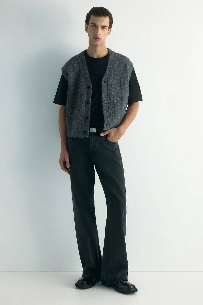 Chandail sans manches ample en tricot torsadé