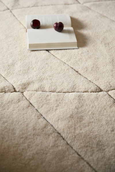 Wool-Blend Fringed Rug