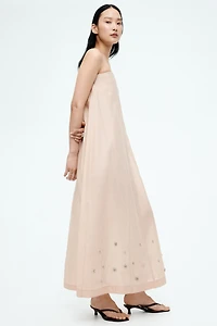 Robe bandeau ornementée