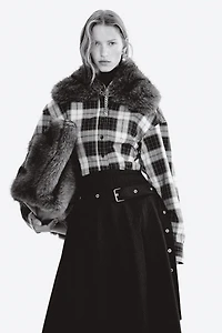 Defined-Waist Twill Shirt