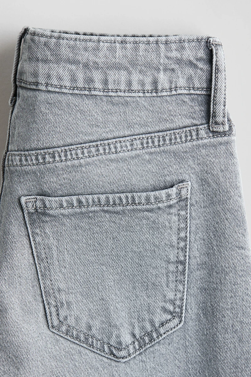 Jean à jambes larges