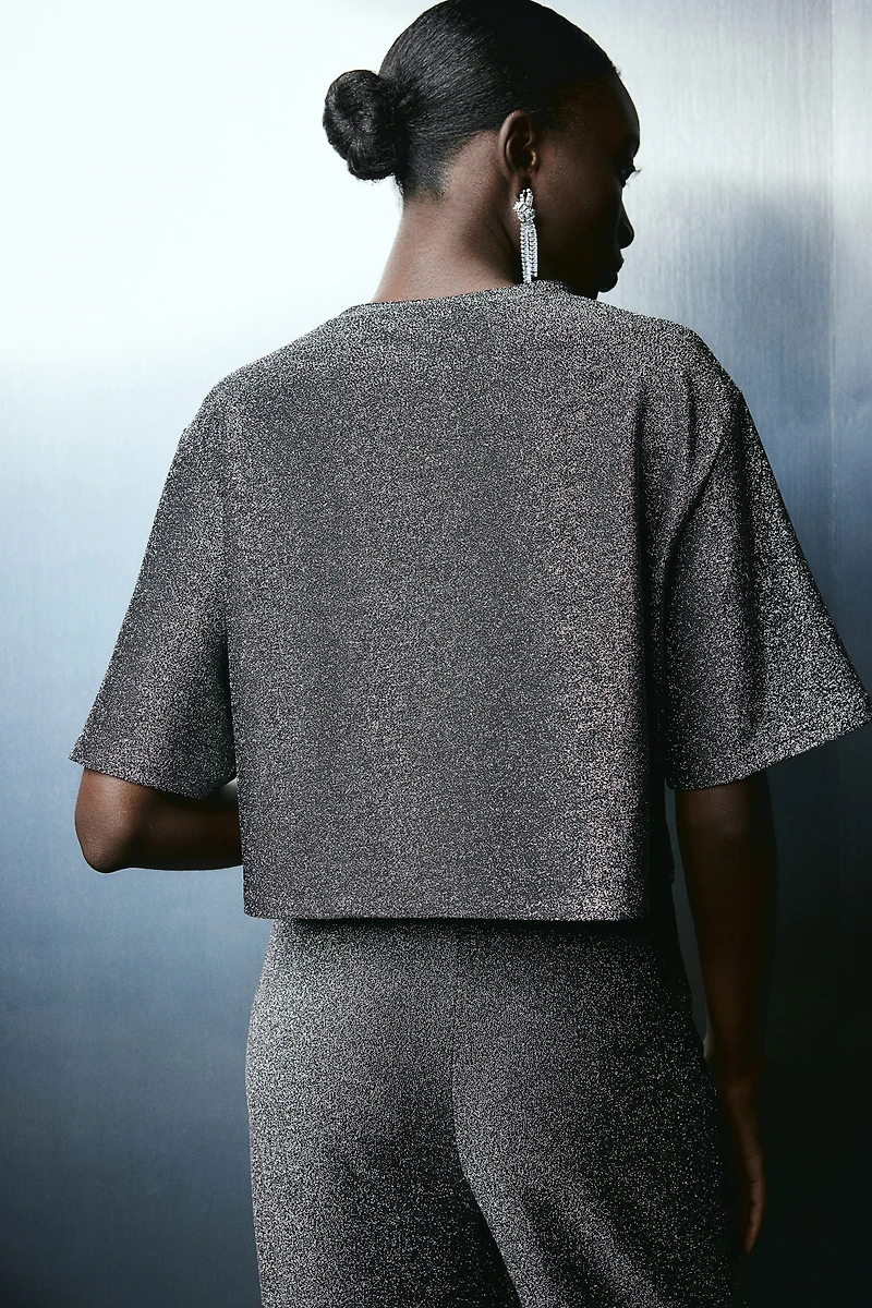 Short T-Shirt