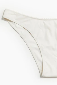 Culotte de bikini échancrée