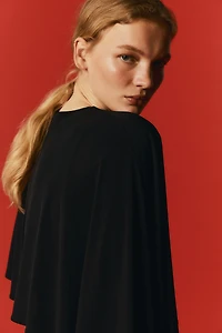 Cape-Detail Top