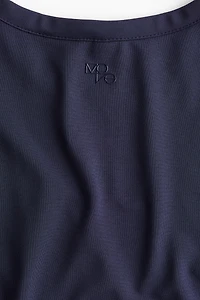 Sports Crop Top with DryMove™