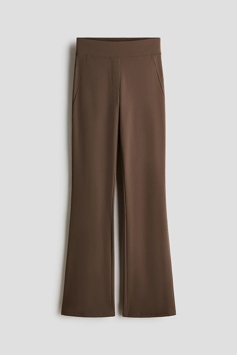 Pantalon évasé étirable dans tous les sens