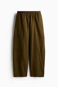 Balloon-Leg Cargo Pants