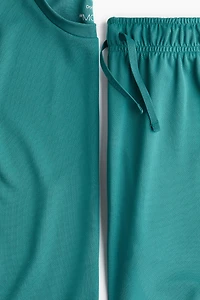 2-Piece Sports Set with DryMove™