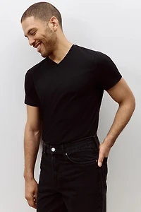 Slim Fit V-neck T-shirt