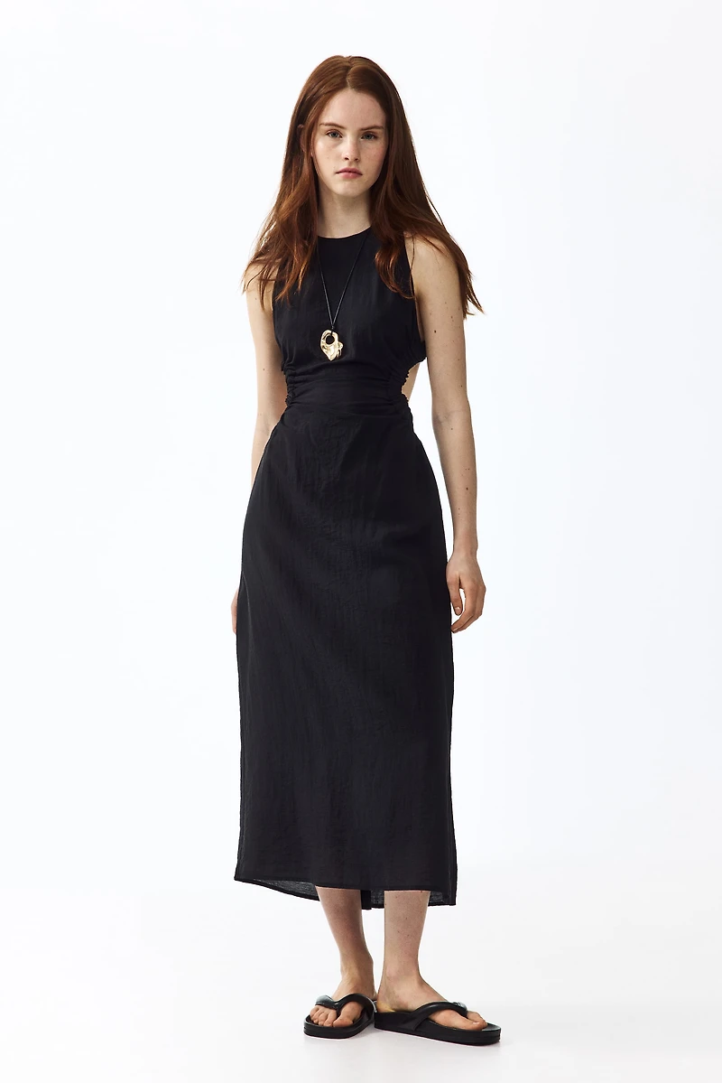 Robe maxi avec dos ouvert