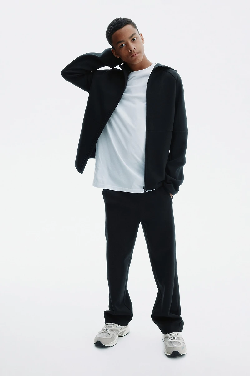 Sports Joggers with DryMove™