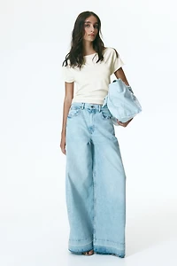 Gathered Cap-Sleeved Top