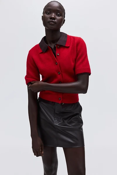 Short-Sleeved Cardigan with Collar